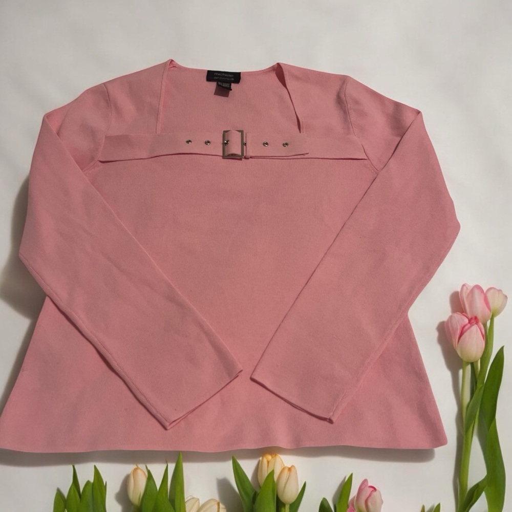 Michelle Antonelli pink sweater size medium silver buckle accent.